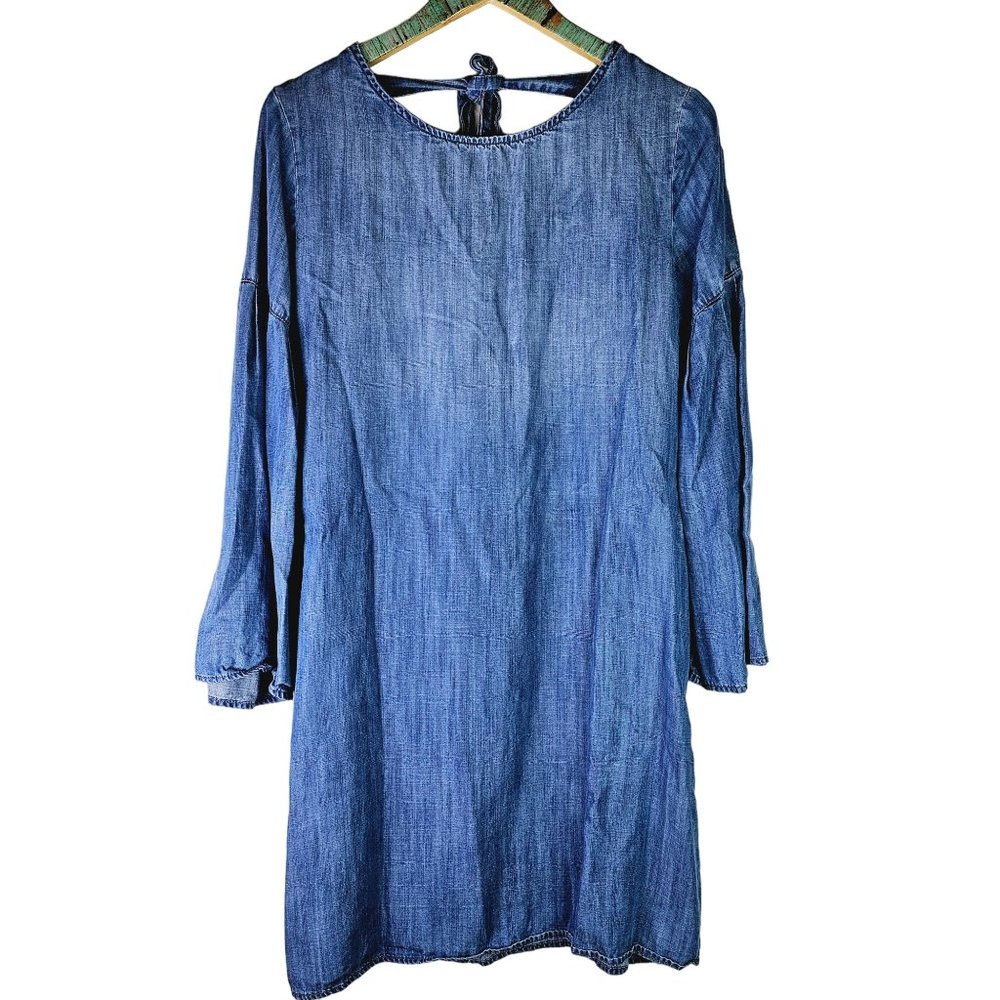 Anthropologie Cloth & Stone Tencil Chambray Bell Sleeve Open Back Dress, Sz M - Picture 3 of 10